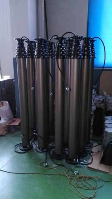 pht-telescoping lighting mast